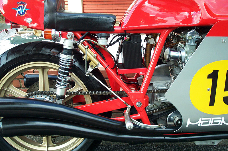 MV AGUSTA/MAGNI 861S〔カウル付レーサー/“再生新車級”〕