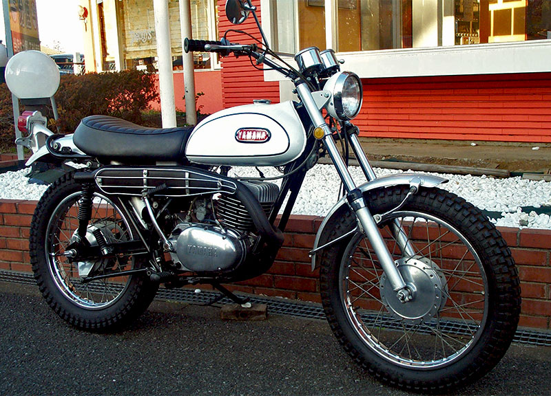 YAMAHA DT-1k250l