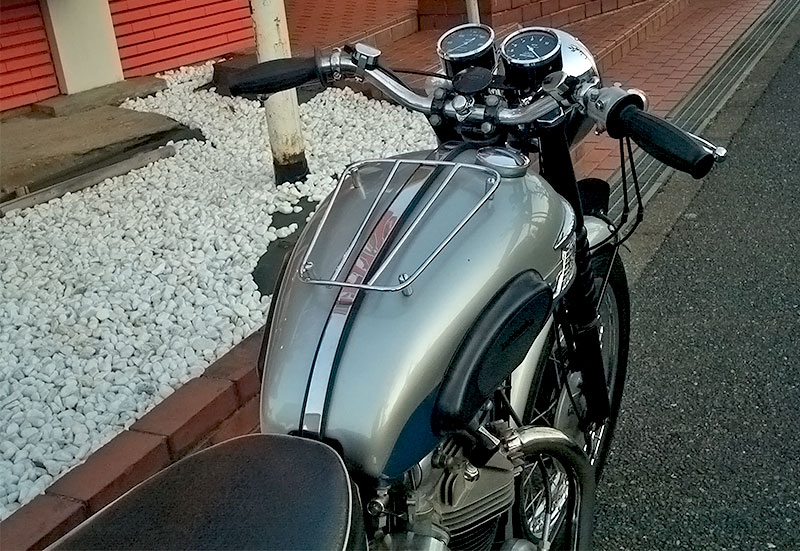 Triumph T120Rk650l Bonneville