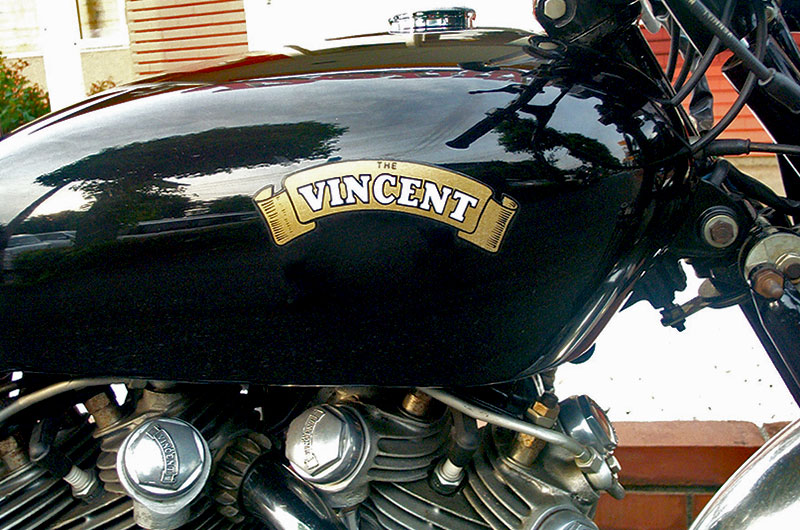 Vincent Black Shadow1000 D^