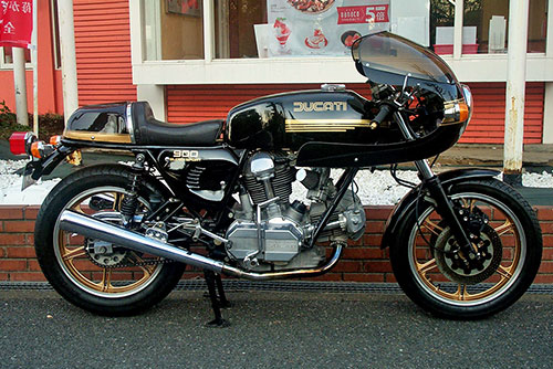 DUCATI 900SSk/tIWil