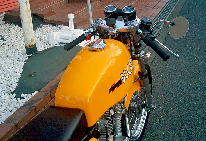 DUCATI 450 MakVDesmo