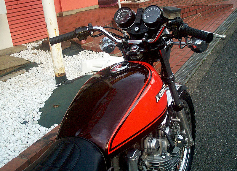 KZ1000kZ1/΂̋ʎdll