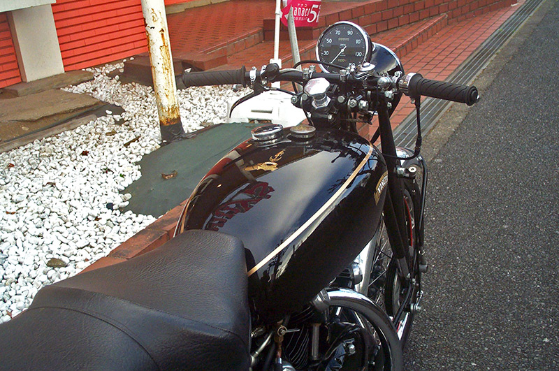 Vincent Black Shadow1000 C^