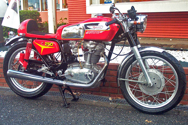 DUCATI MK-V450 Desmo.