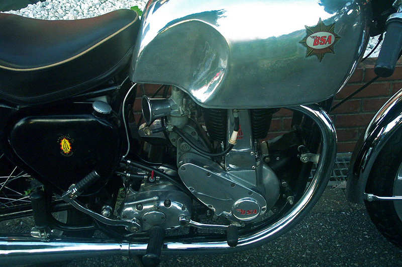 ar`@B31k350l GOLD STAR Looks/Caffe-Racer