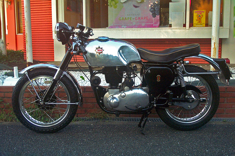 ar`@B31k350l GOLD STAR Looks/Caffe-Racer