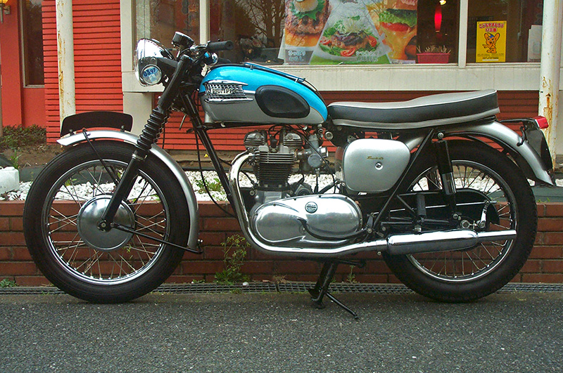 Triumph T120Rk650lBonneville