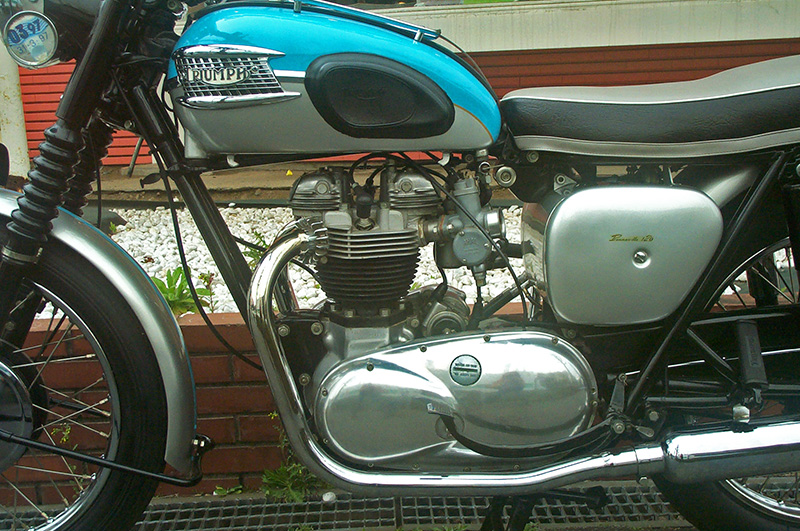 Triumph T120Rk650lBonneville