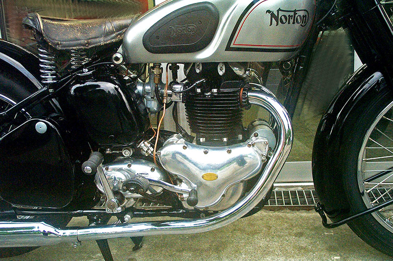 Norton Dominator Model 7