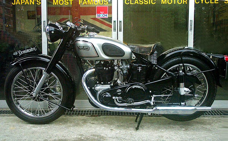 Norton Dominator Model 7