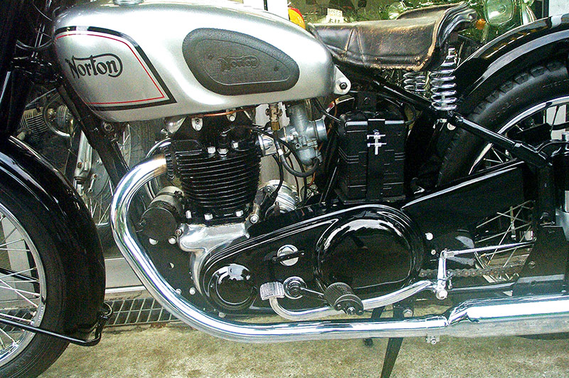 Norton Dominator Model 7