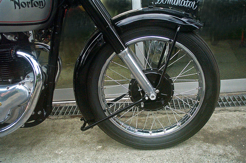 Norton Dominator Model 7