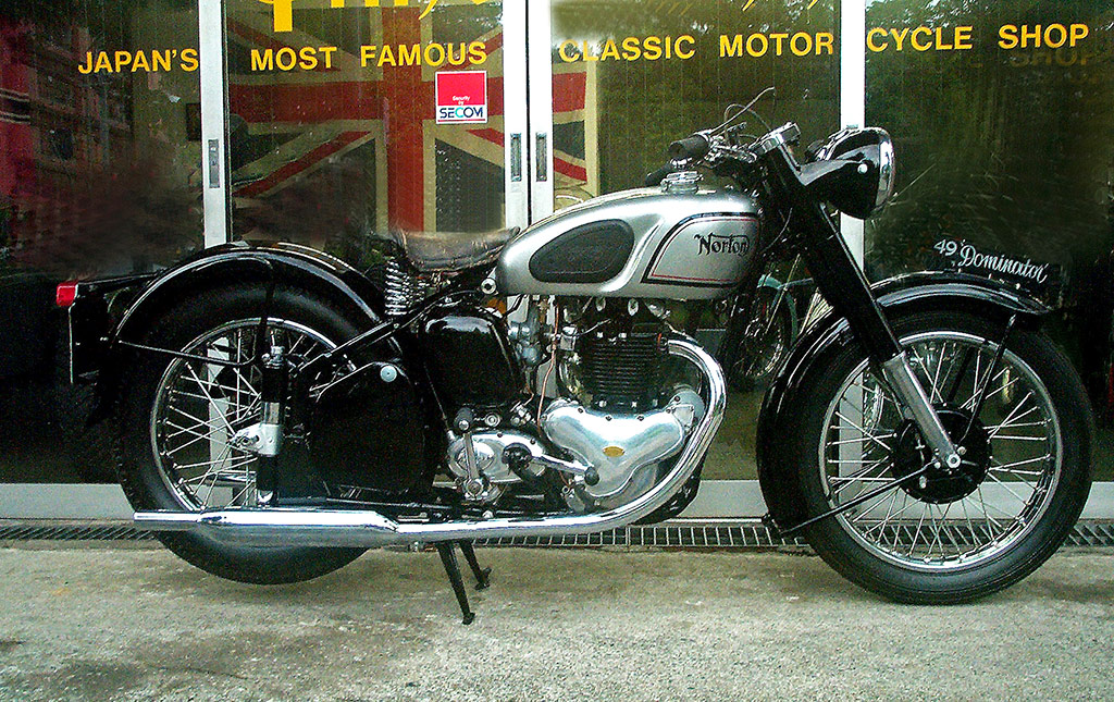 Norton Dominator Model 7