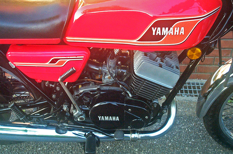 YAMAHA RD250