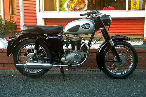 Bsa C 15 250 秀逸なる 世界のクラシックバイクが集結する 日本唯一の専門店