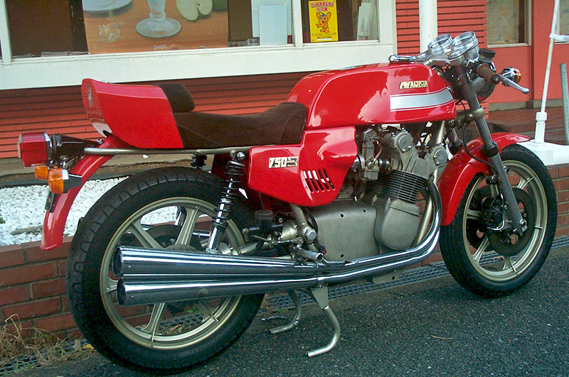MV AGUSTA 750S AMERICA 英国より輸入のオリジナル車