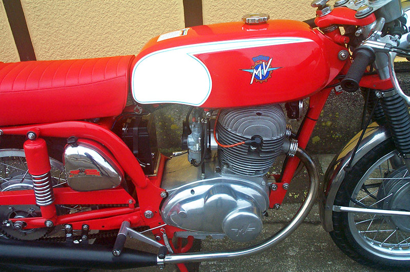 MV AGUSTA 350BktJEtl