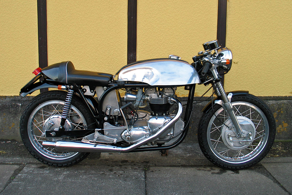 Tri@650 Cafe-Racer