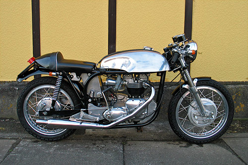 Tri@650 Cafe-Racer 