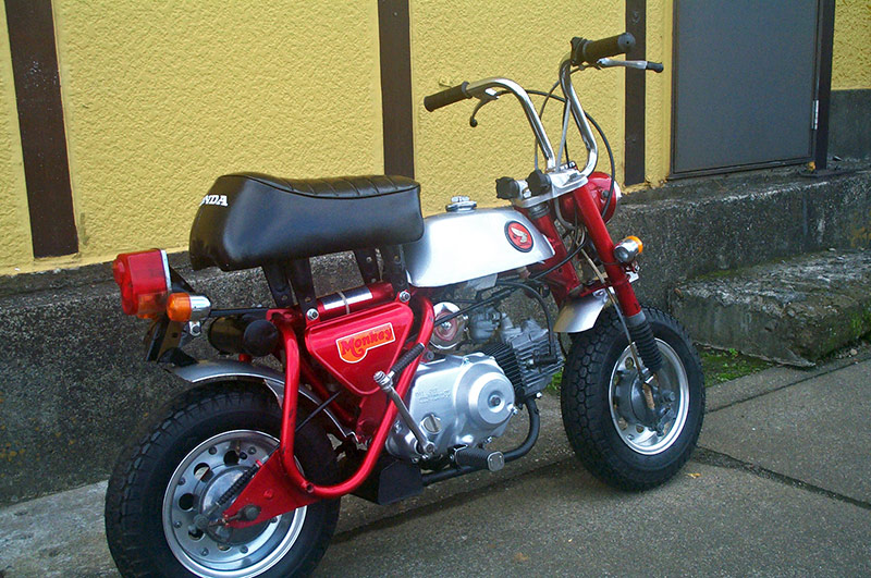 Monky Z50`(50cc)