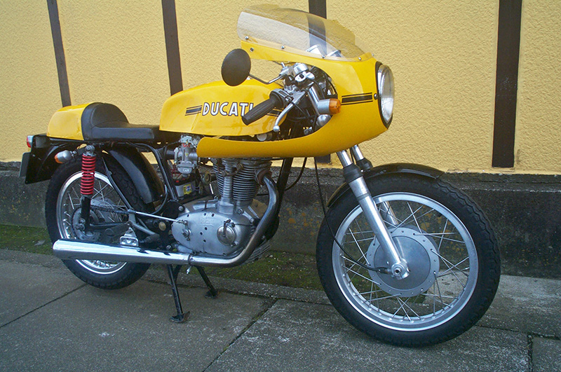 DUCATI 450 DESMO Cafe-Racer