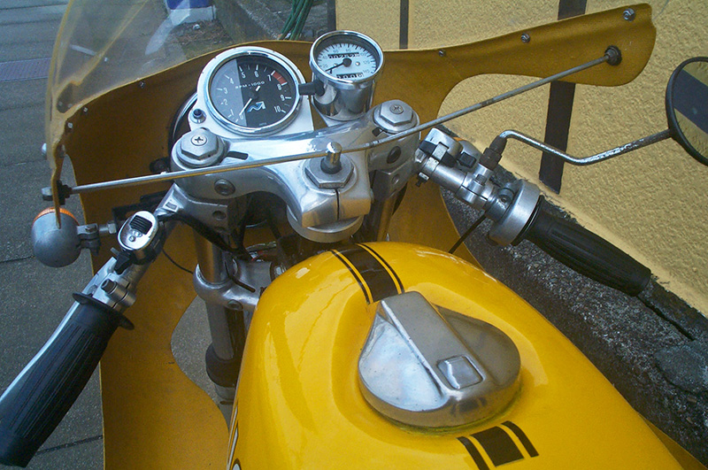 DUCATI 450 DESMO Cafe-Racer