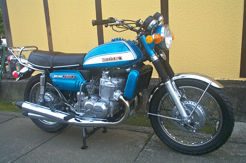 KZ1000