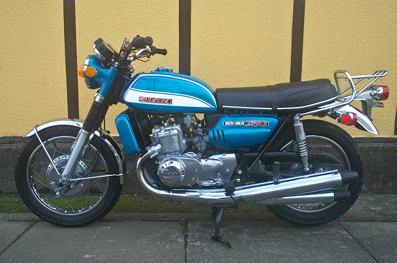 KZ1000