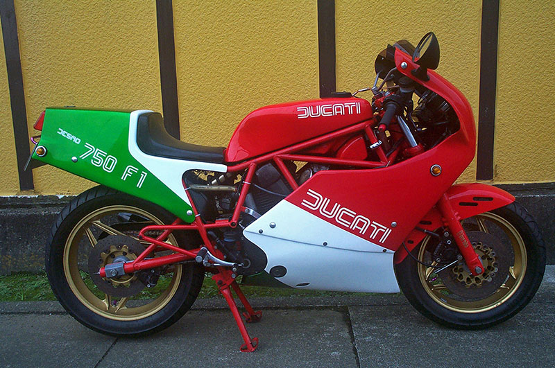 DUCATI 750 eP