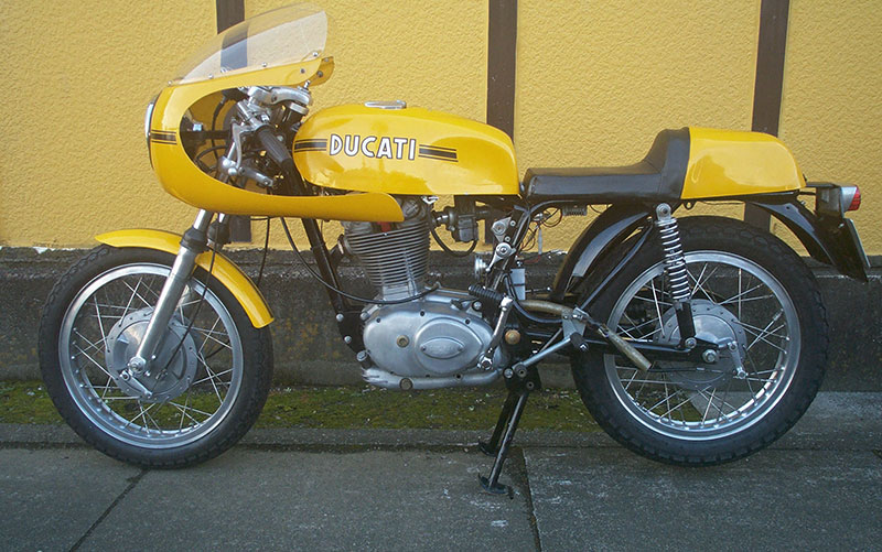 DUCATI 450 DESMO Cafe-Racer