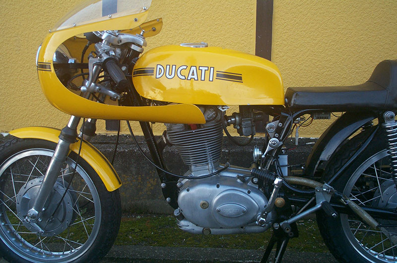 DUCATI 450 DESMO Cafe-Racer