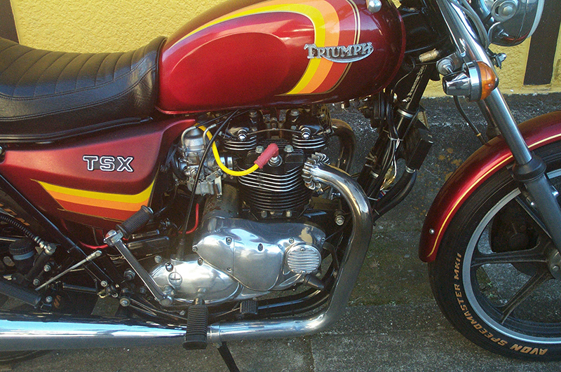 Triumph TSXk750l