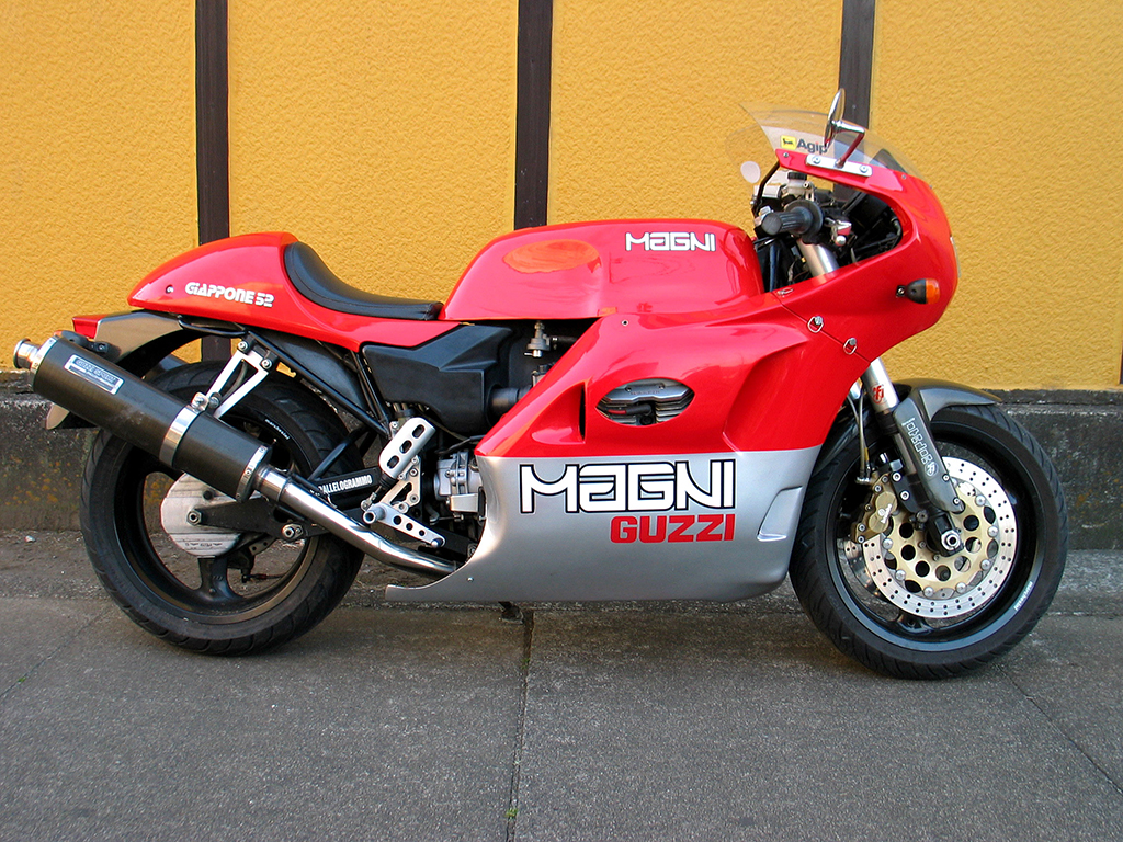 MAGNI GUZZI 1100 