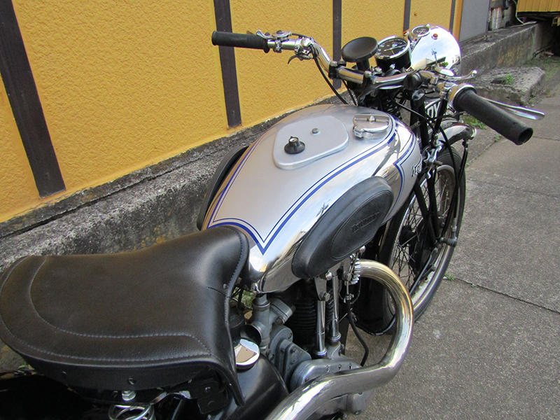 Triumph T70k250lGarter hawk