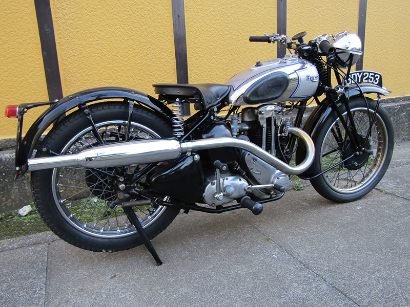 Triumph T70k250lGarter hawk