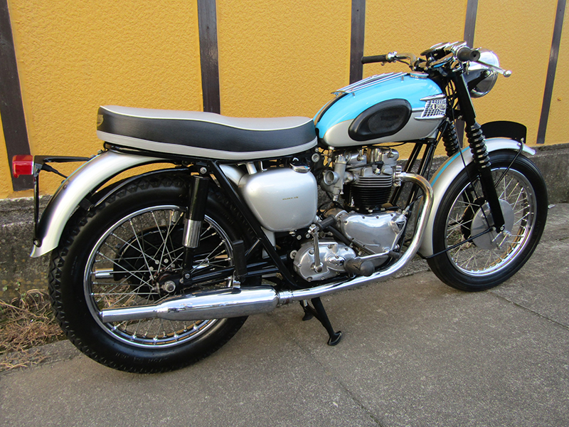 Triumph T120Rk650lBonneville