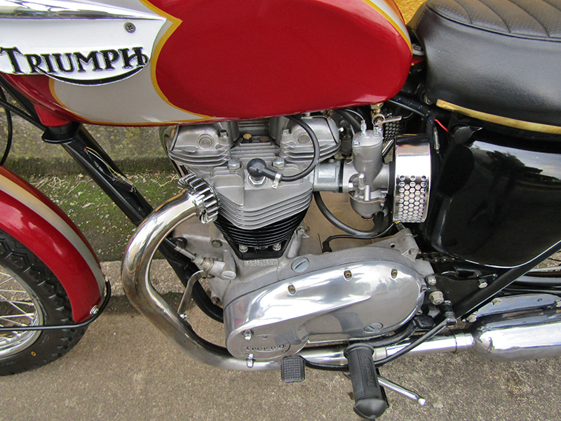 Triumph T120Rk650lBonneville