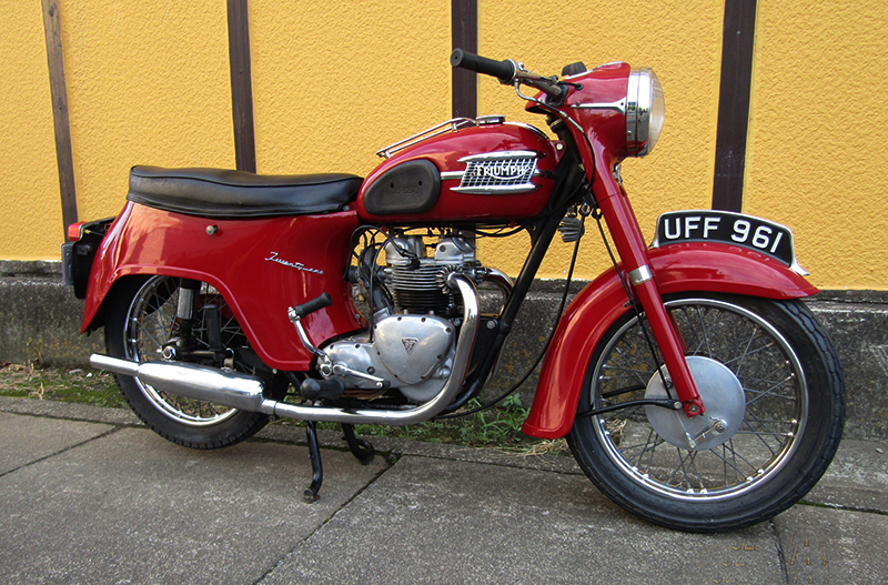 Triumph 3TAk350l