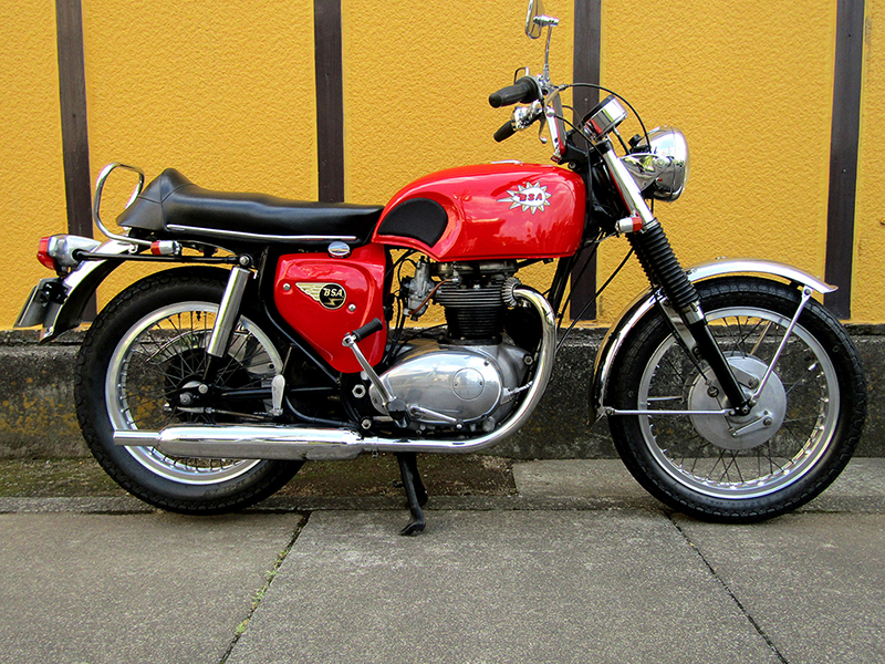  BSA A65k650lSpit fire