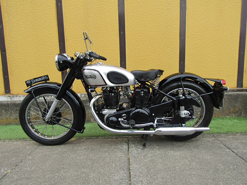Norton�@Dominator�k500cc�l �����^���f��