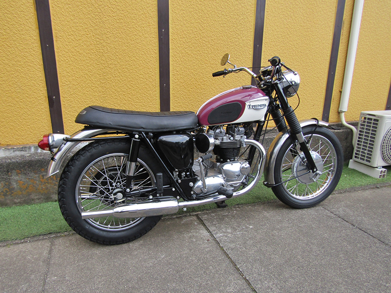 Triumph T120R�k650�lBonnevill