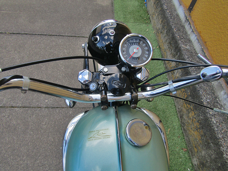 Triumph TR-6C�k650�lTrophy