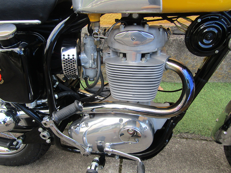 BSA B441�r�N�^�[�X�y�V����