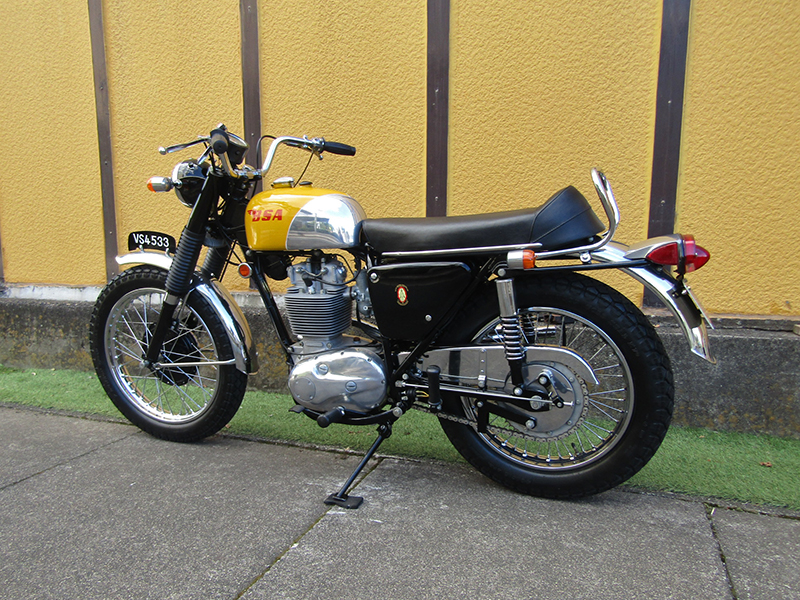 Triumph T100R (500)Dytona