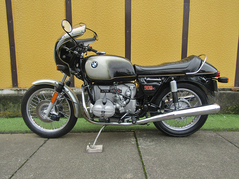 BMW R90S