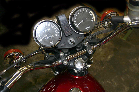 KZ1000