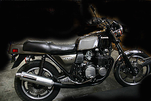 KZ1000ST