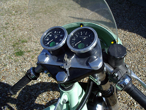 Norton 750 Custom Cafe-Racer