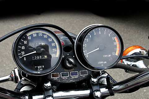 Z2-RSk750l